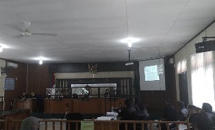 Amril Mukminin Akui Terima Uang Rp5,2 Miliar dari PT CGA